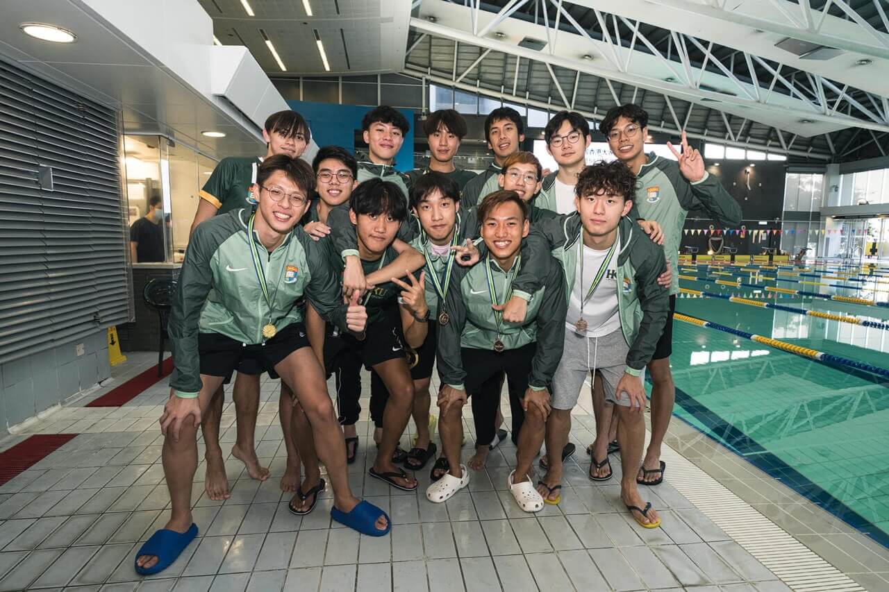 Swimming Team 19